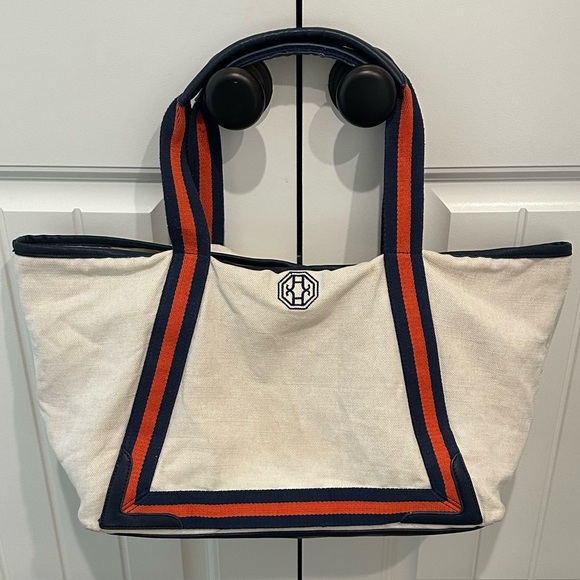 The Ritz-Carlton Canvas Tote Bag by Helen Jon - Picture 3 of 7